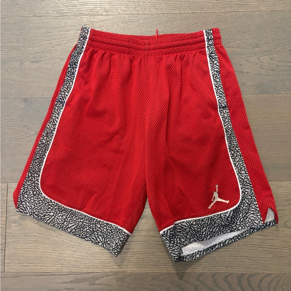 Michael Jordan boys/youth red athletic shorts sz 12/13 EUC